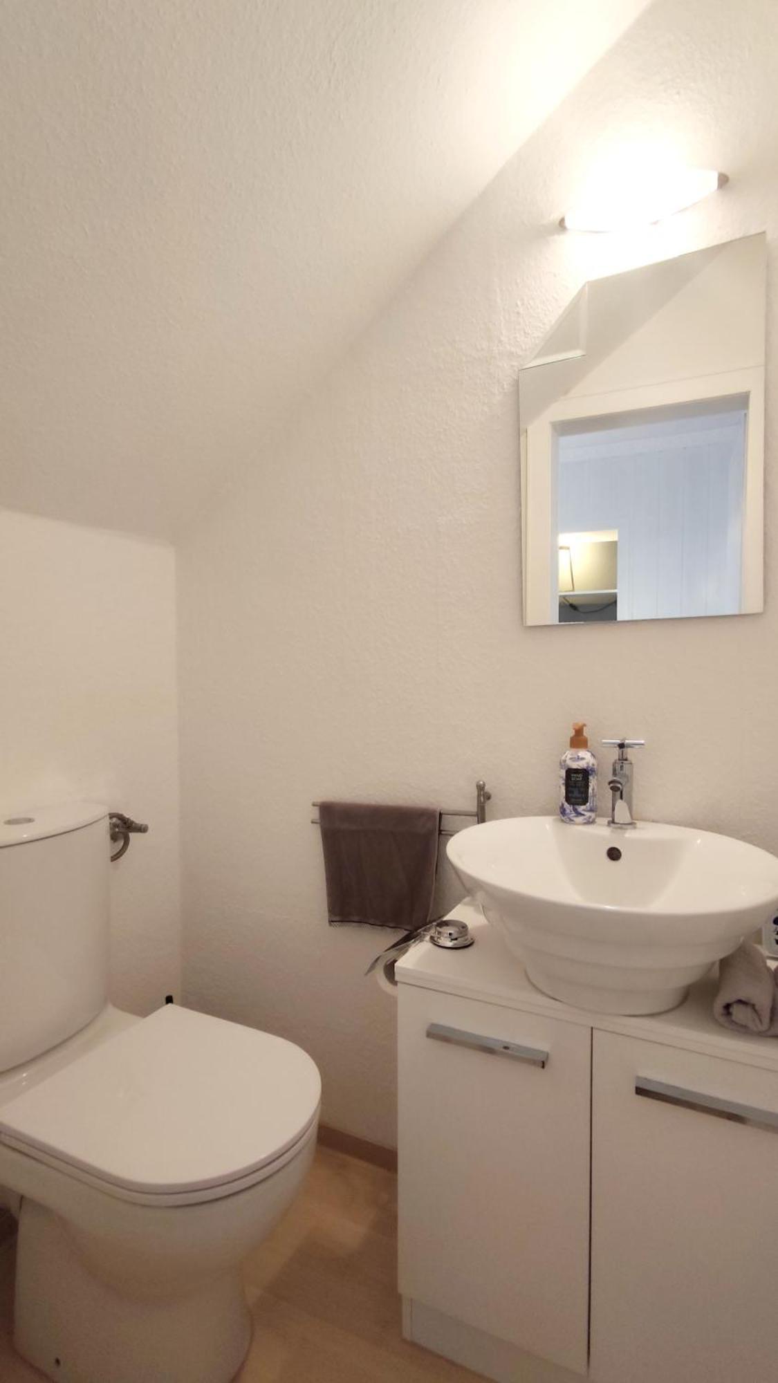 Apartmán Amselweg Am Waldrand Gelegen Netflix Eigener Carport Uvm Taunusstein Exteriér fotografie